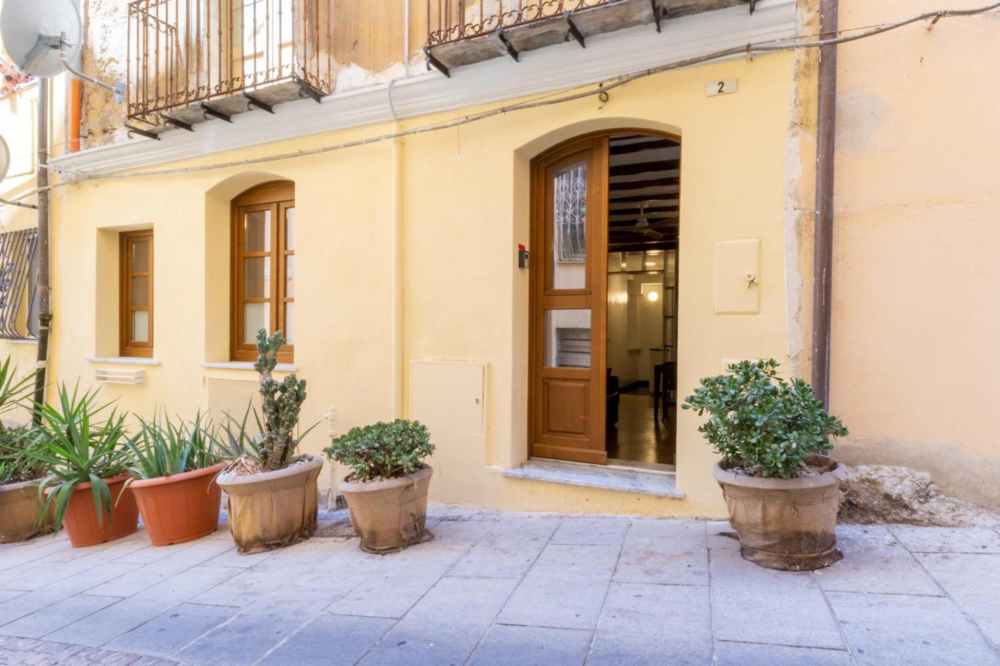 Apartament Casa Buragna Cagliari Zewnętrze zdjęcie